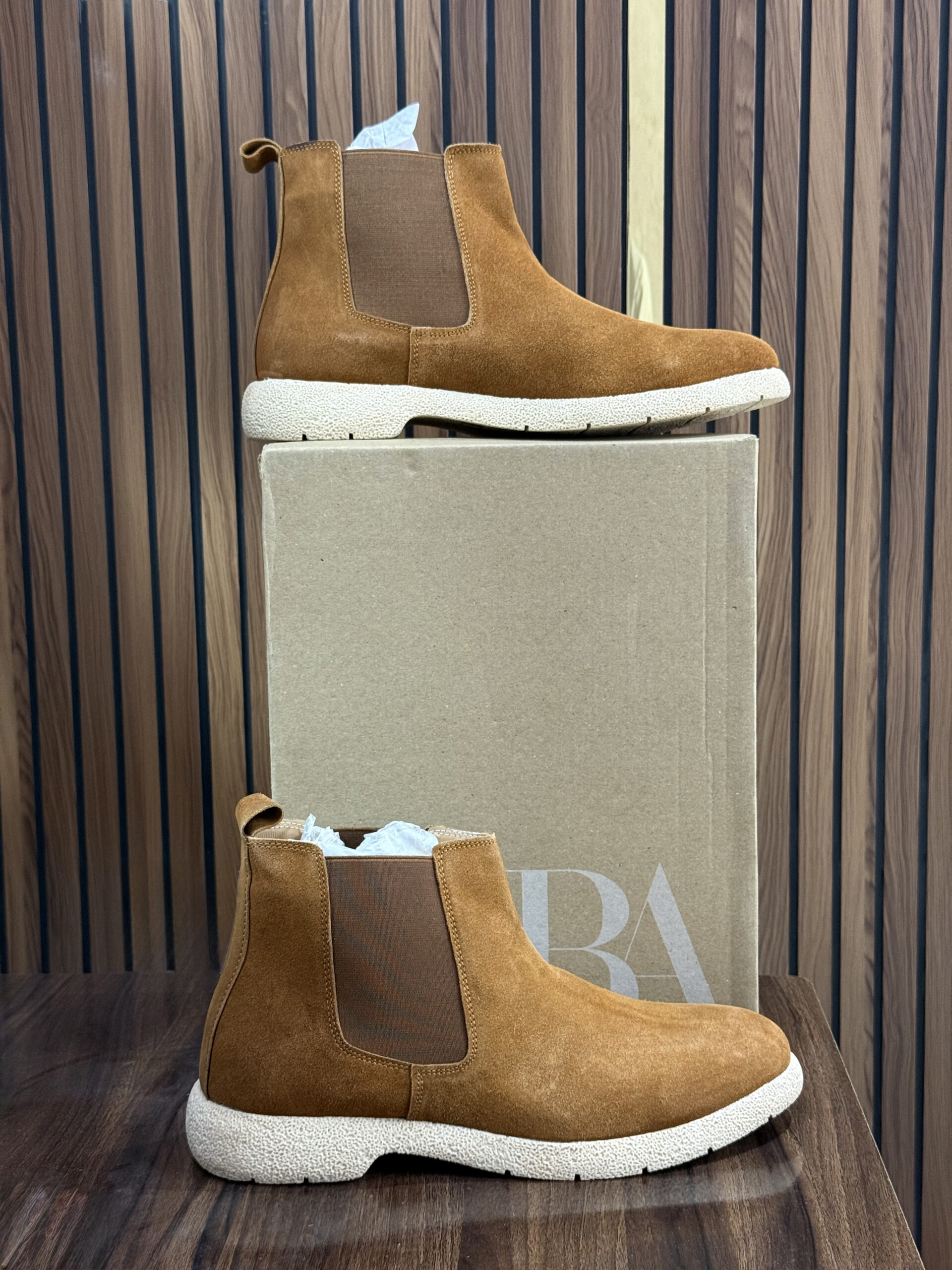 Zara First Copy Chelsea Boots with TPR Sole